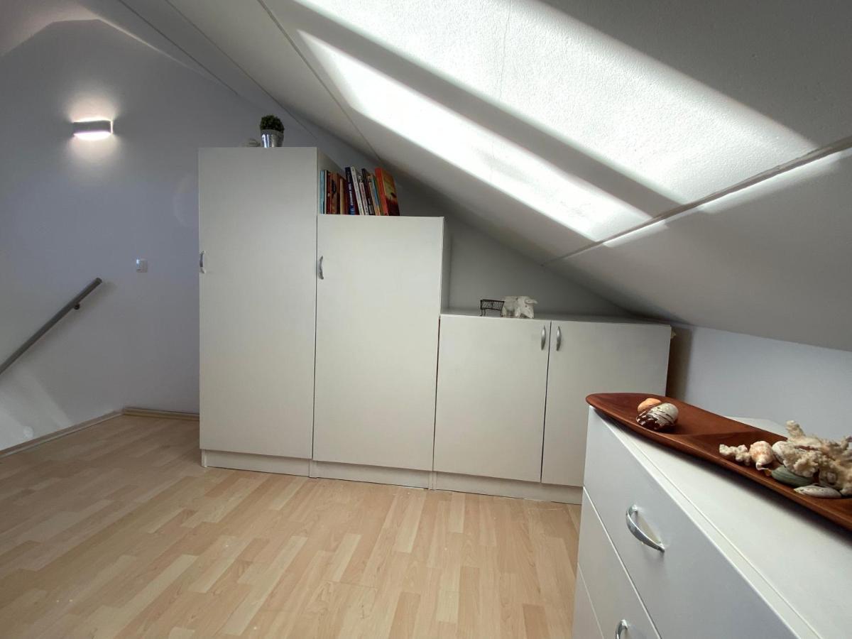 Tanis Ocean Loft Apartment Martinscica  Luaran gambar