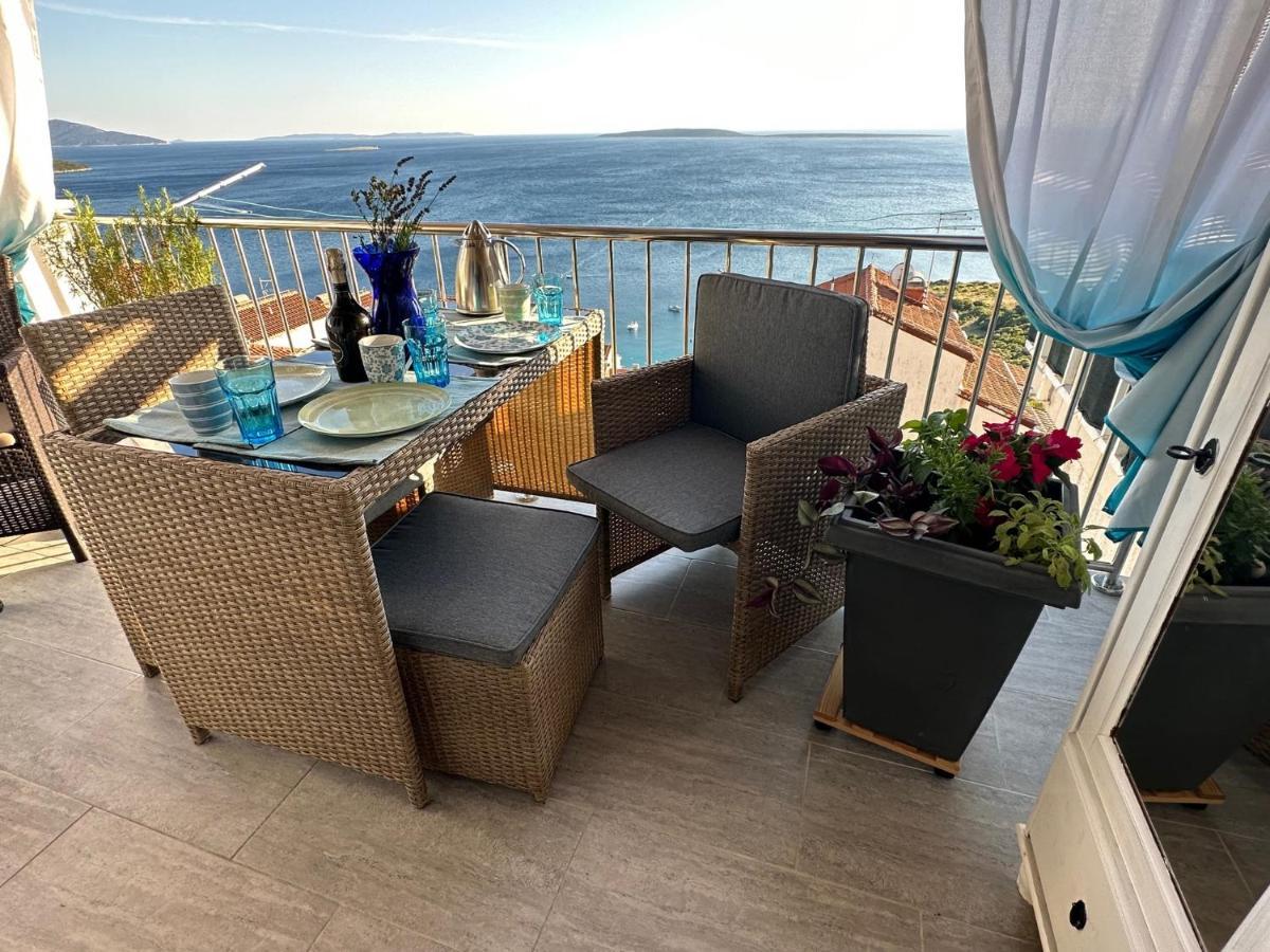 Tanis Ocean Loft Apartment Martinscica  Luaran gambar