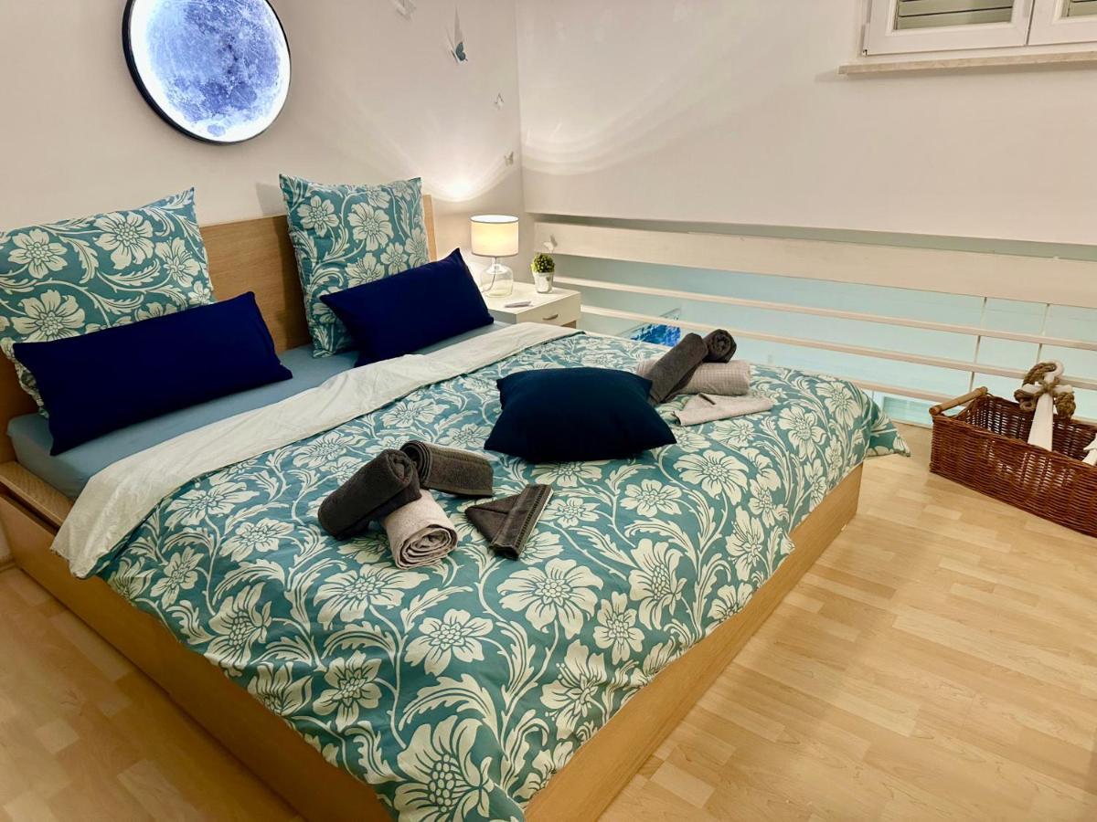 Tanis Ocean Loft Apartment Martinscica  Luaran gambar